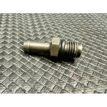  Raccordo usato uscita benzina senza gruppo molletta interna per pompa Kugelfischer