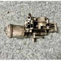 Gruppo supporto filtro olio BMW S50. B30